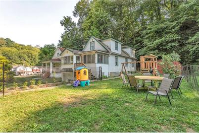 271 School Street - Photo 1