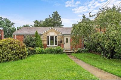 952 Shadycrest Rd - Photo 1