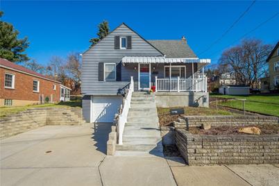 256 W Riverview Ave - Photo 1