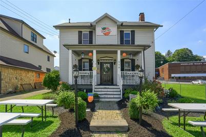 118 Grand Ave, Mars, PA 16046 - Photo 1