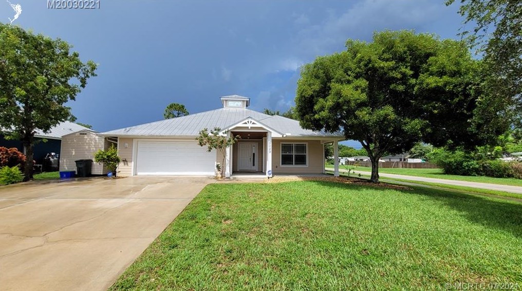 5029 Jack Ave, Stuart FL  34997-6735 exterior