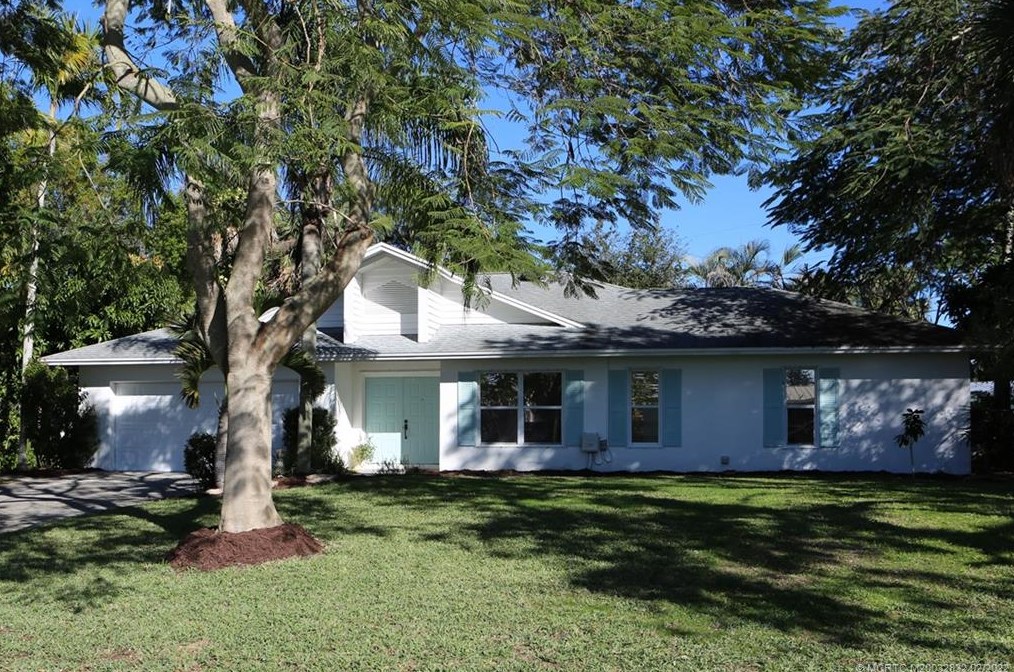 1040 Terrace Rd, Stuart, FL 34994-8931