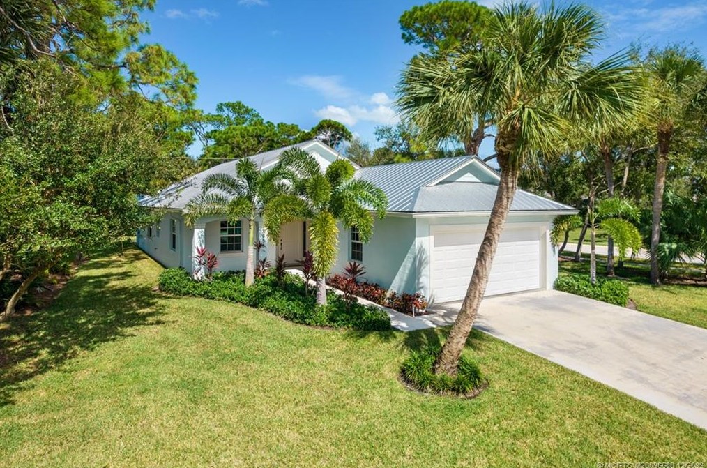 8855 Se Alabama Pl, Hobe Sound, FL 33455