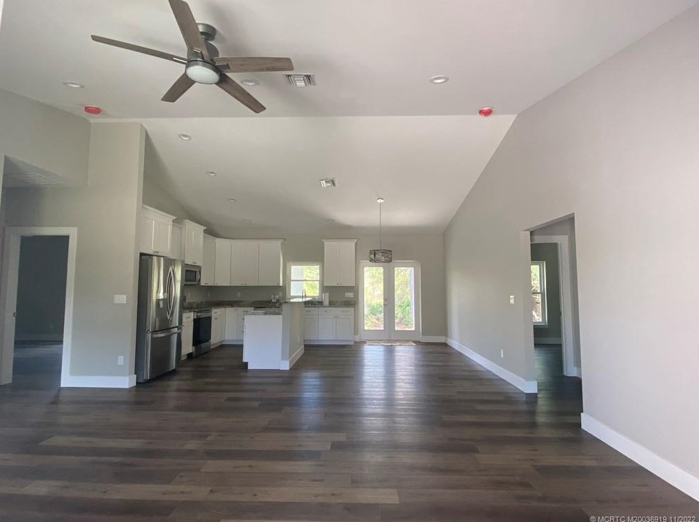 10484 5th Ter, Okeechobee, FL 34972-7525