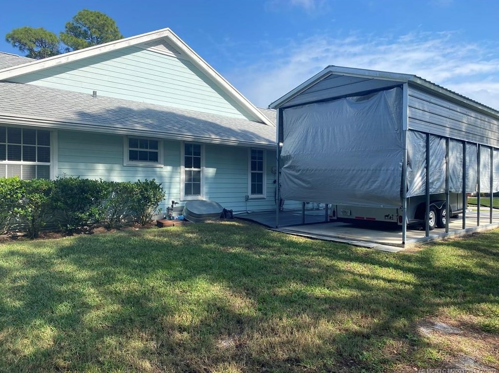 8496 Westwood Ln, Stuart, FL 34997-7966