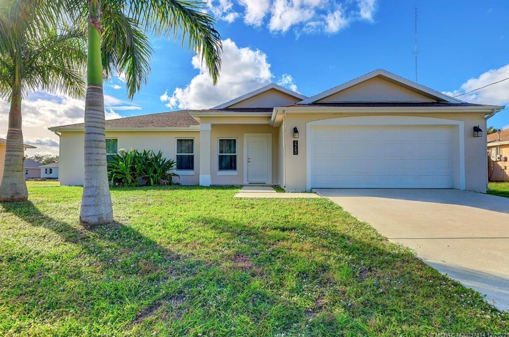 2260 Se Lucaya St, Fort Pierce, FL 34952