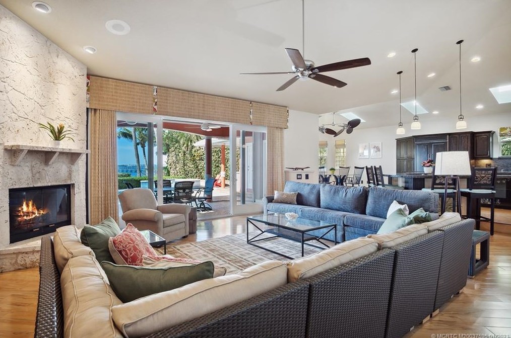 4650 Spinnaker Point Pl, Stuart FL  34996-1425 exterior