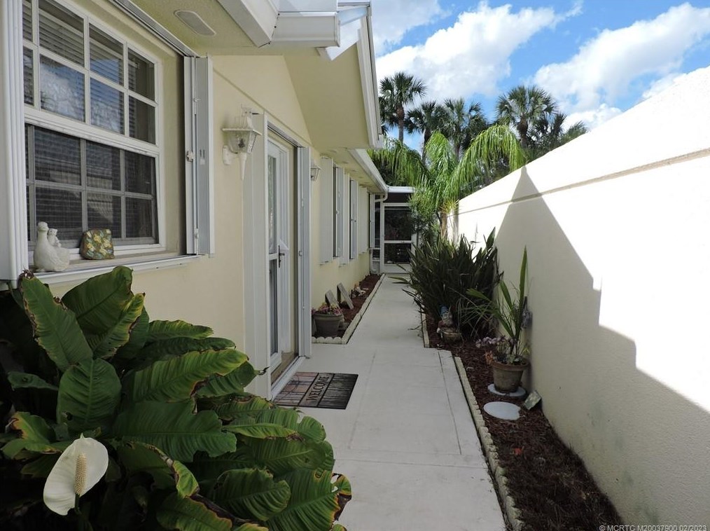 1631 Sw Waterfall Blvd, Palm City, FL 34990