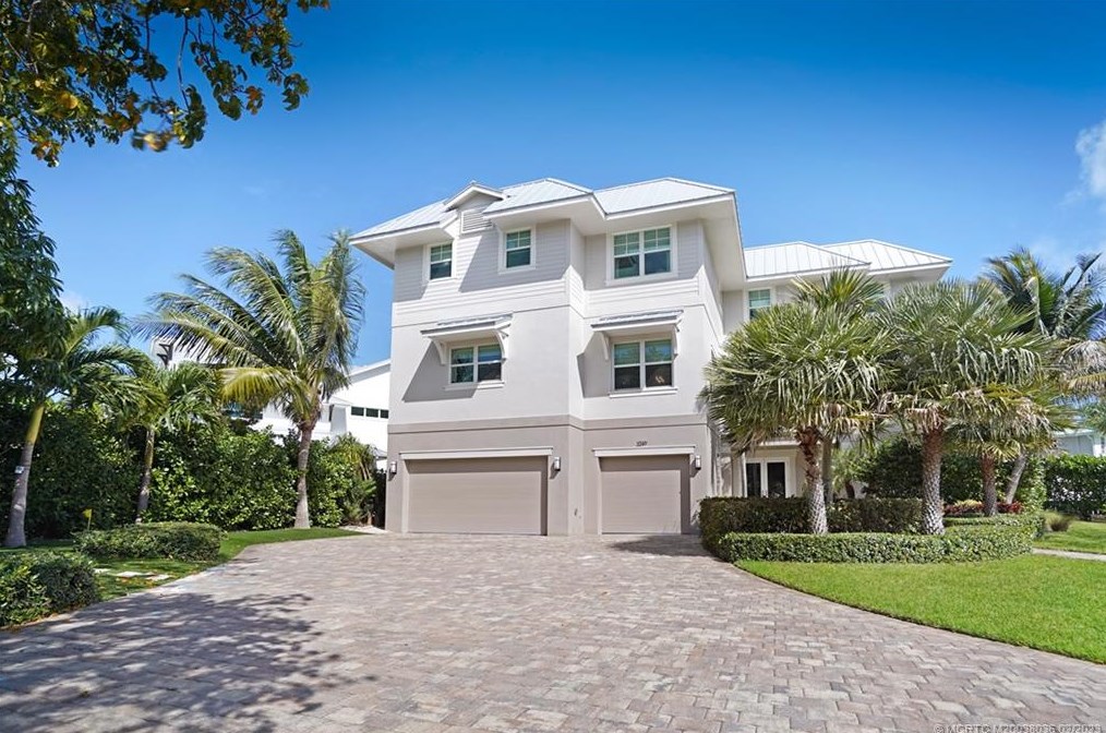 3249 Cove Rd, Jupiter, FL 33469