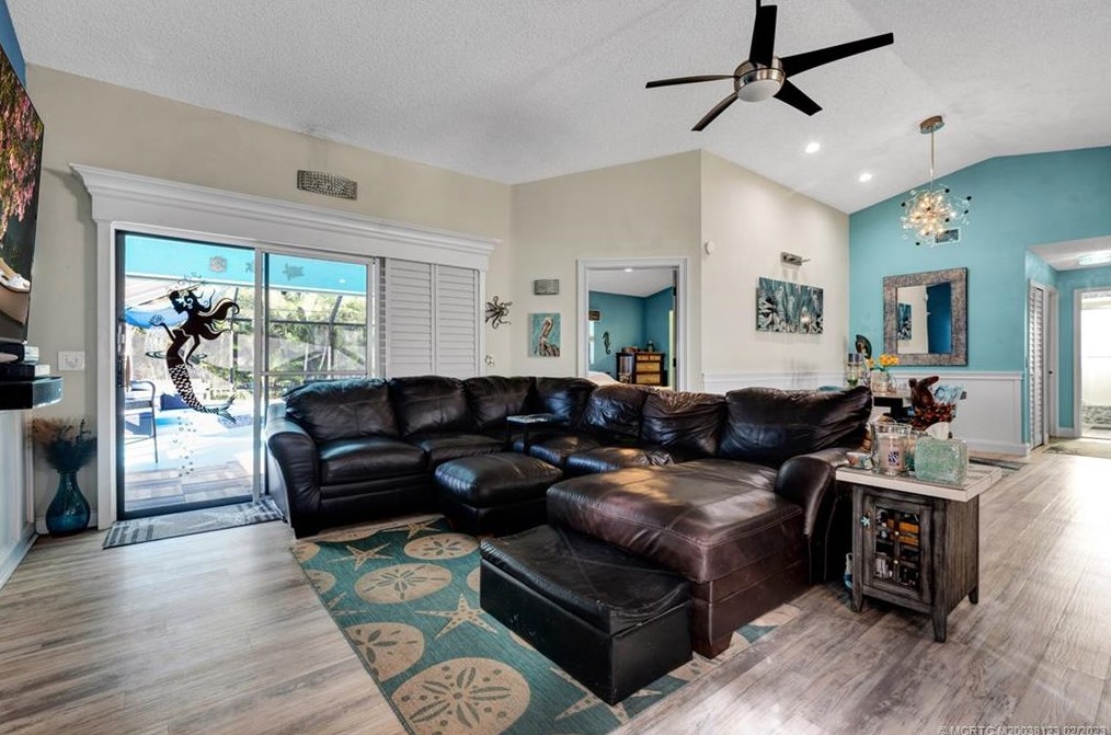 4021 Jacaranda St, Stuart, FL 34997-2218