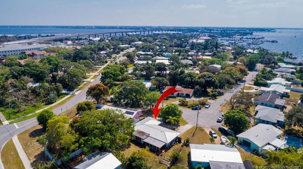 1057 Terrace Rd, Stuart, FL 34994-8930