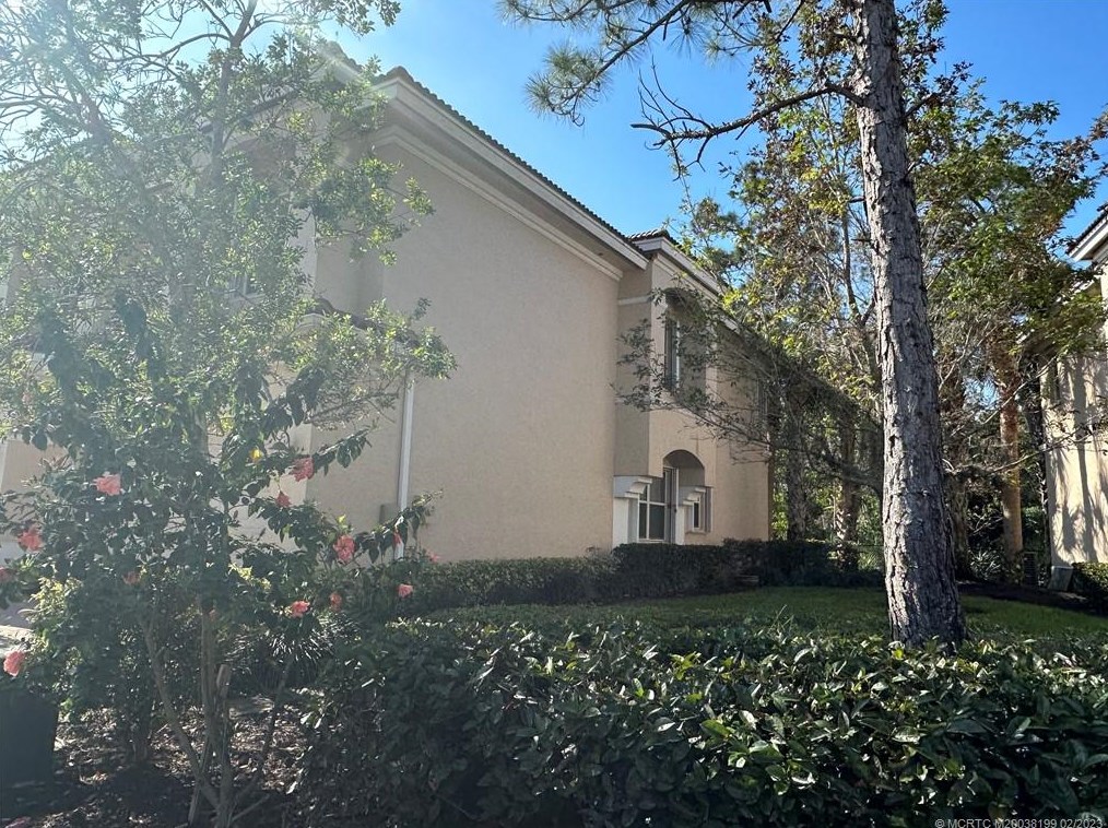 270 Walking Path, Stuart, FL 34997-3038