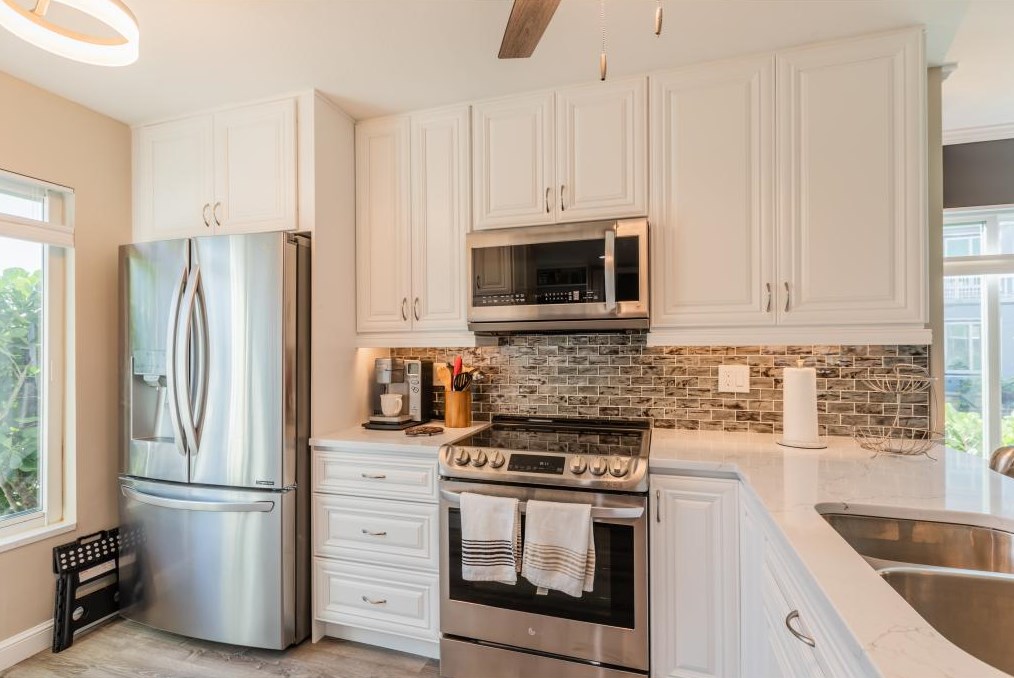 2121 San Marco Rd #101, Marco Island, FL 34145