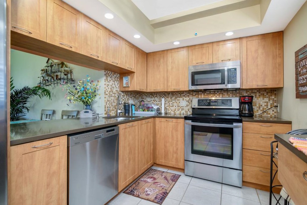 145 S Collier Blvd #204, Marco Island, FL 34145