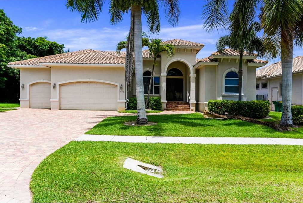 970 Lido Ct, Marco Island, FL 34145