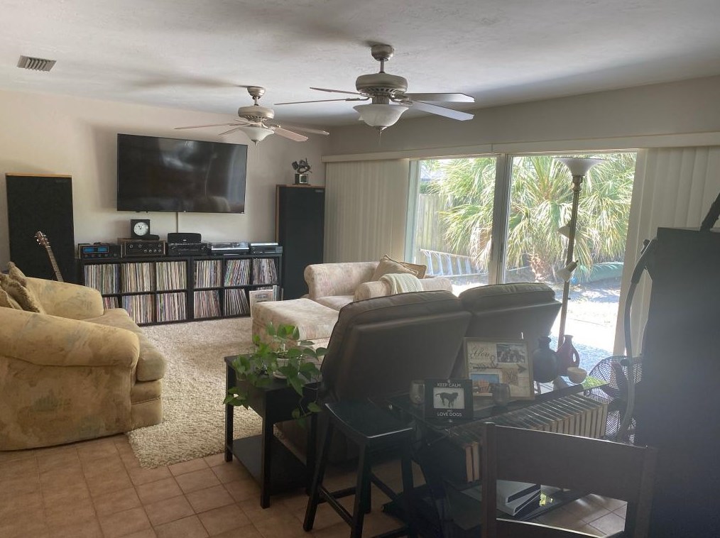 218 Bermuda Rd, Marco Island, FL 34145