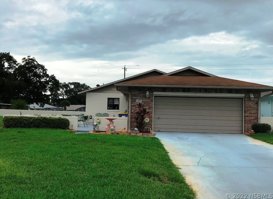 720 Egret Ct, Edgewater, FL 32141-4122