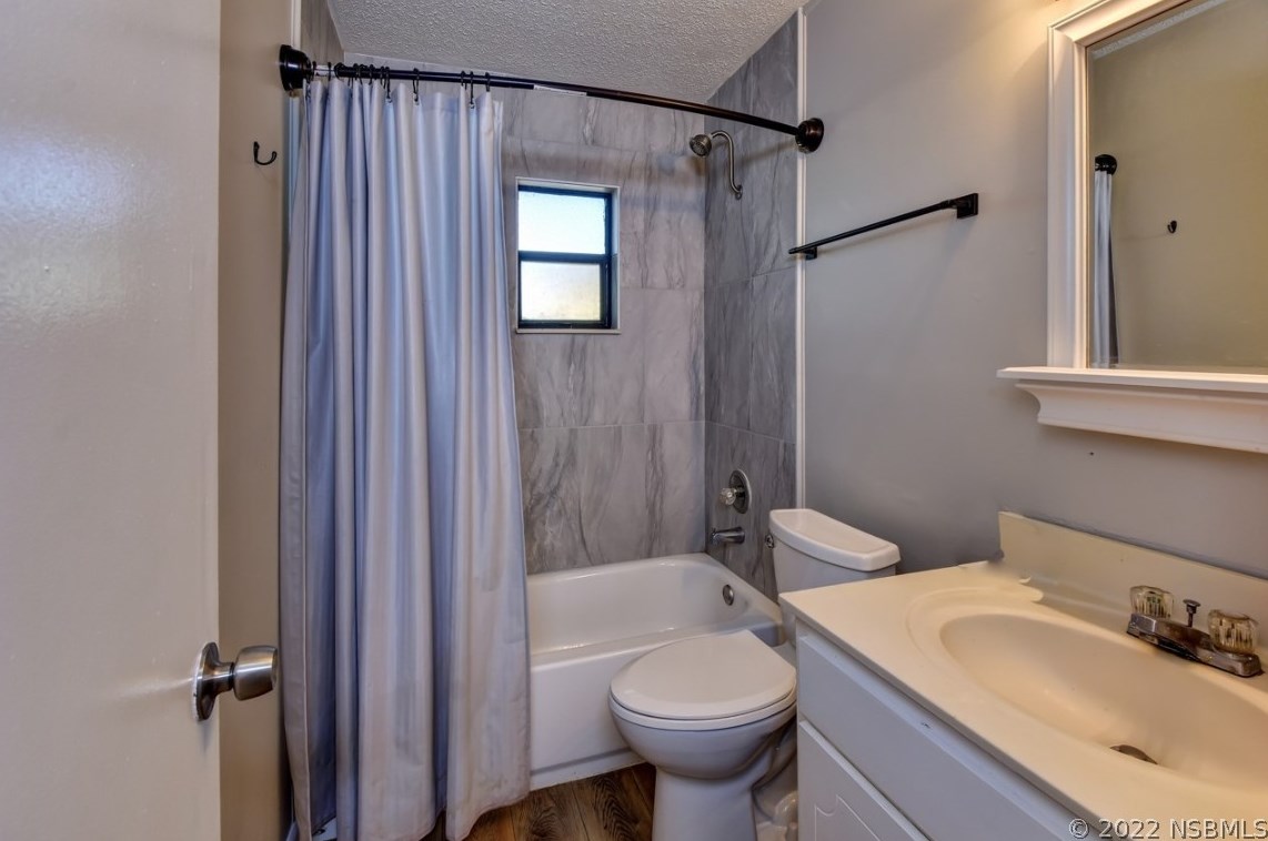 1802 Fern Palm Dr, Edgewater FL 32132-3531 exterior