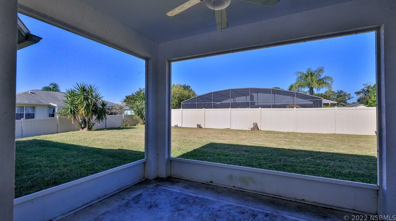 208 San Remo Cir, Edgewater FL  32141-5845 exterior