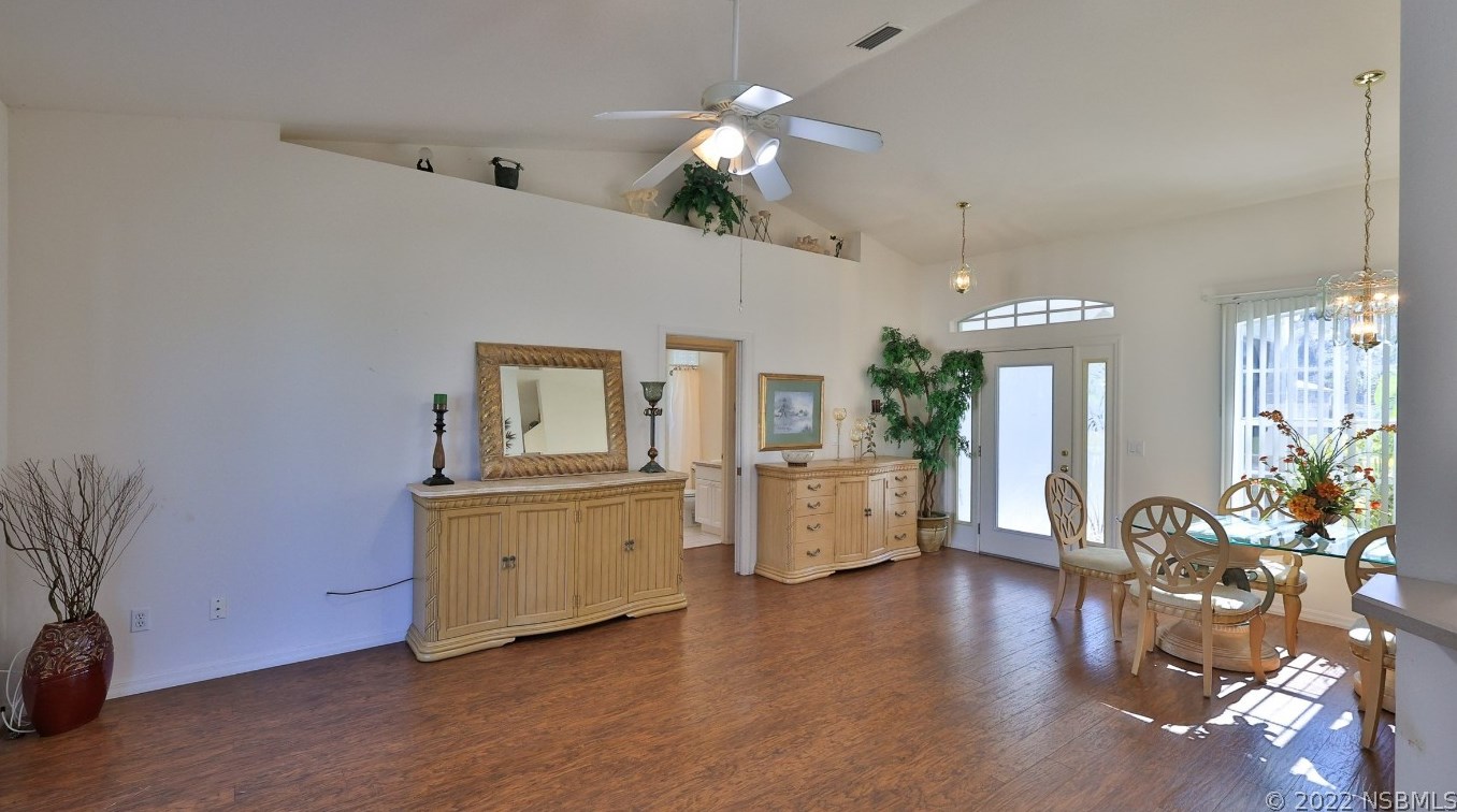 208 San Remo Cir, Edgewater FL  32141-5845 exterior