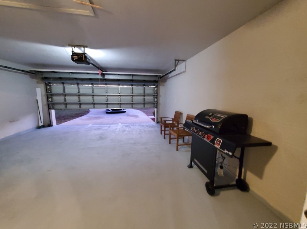 5397 S Nova Rd, Daytona Beach, FL 32127