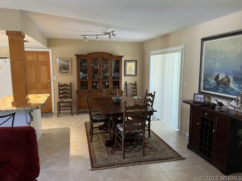 708 Evergreen St, New Smyrna FL  32169-2945 exterior