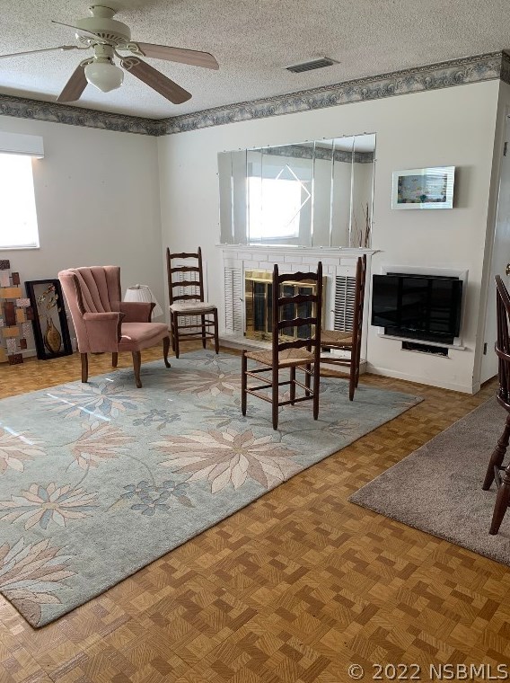 2536 Westwood Ave, New Smyrna, FL 32168-5853