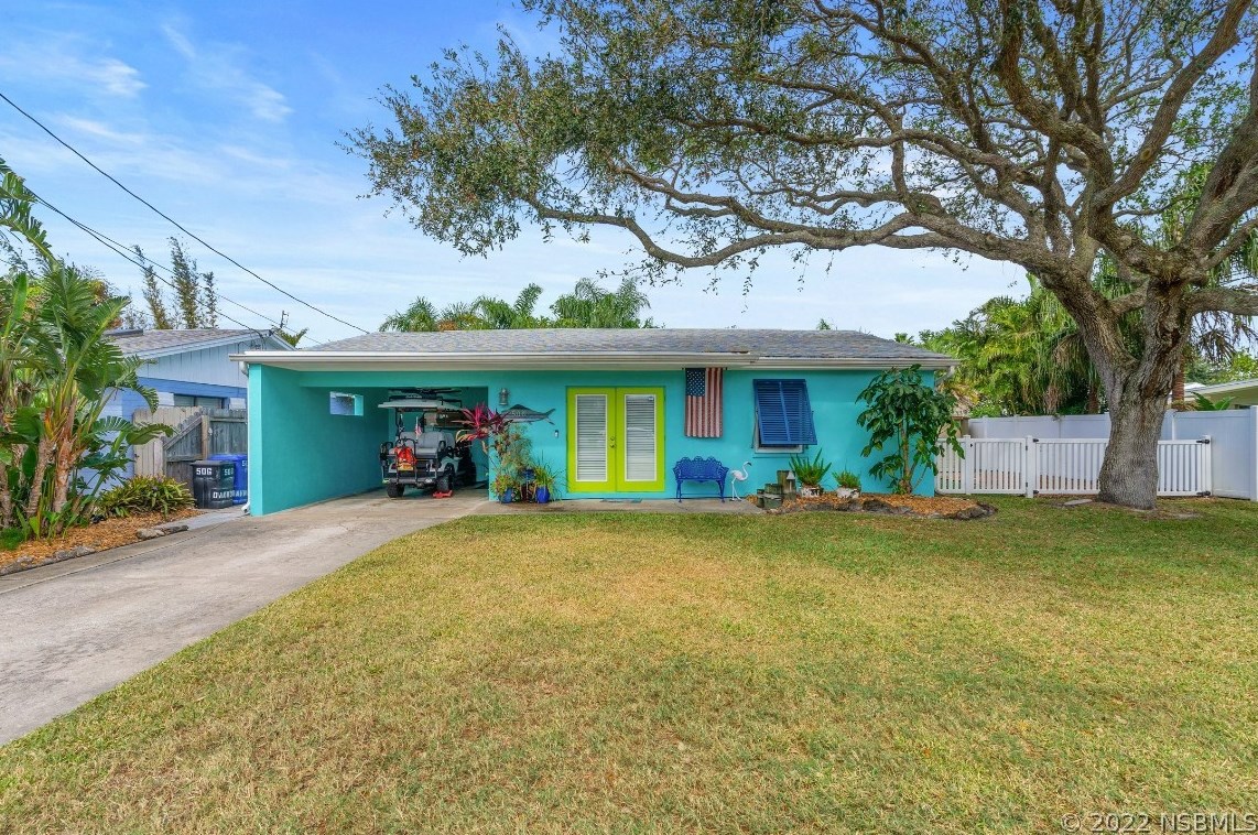 506 Oakwood Ave, New Smyrna, FL 32169-2716