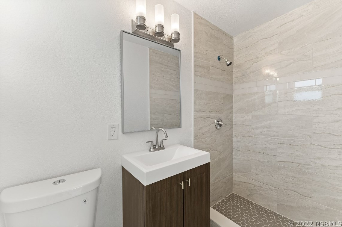 4612 Katy Dr, New Smyrna FL  32169-4306 exterior