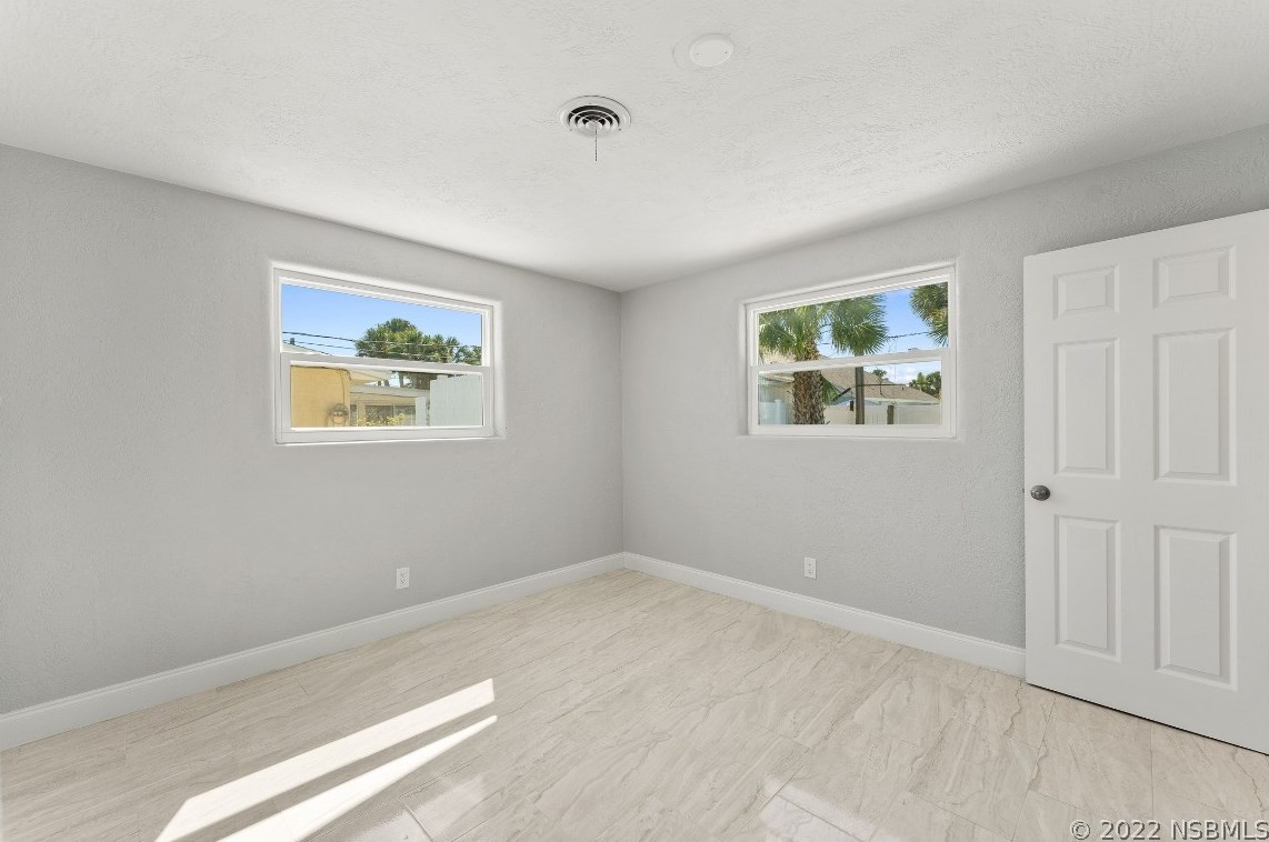 4612 Katy Dr, New Smyrna FL  32169-4306 exterior