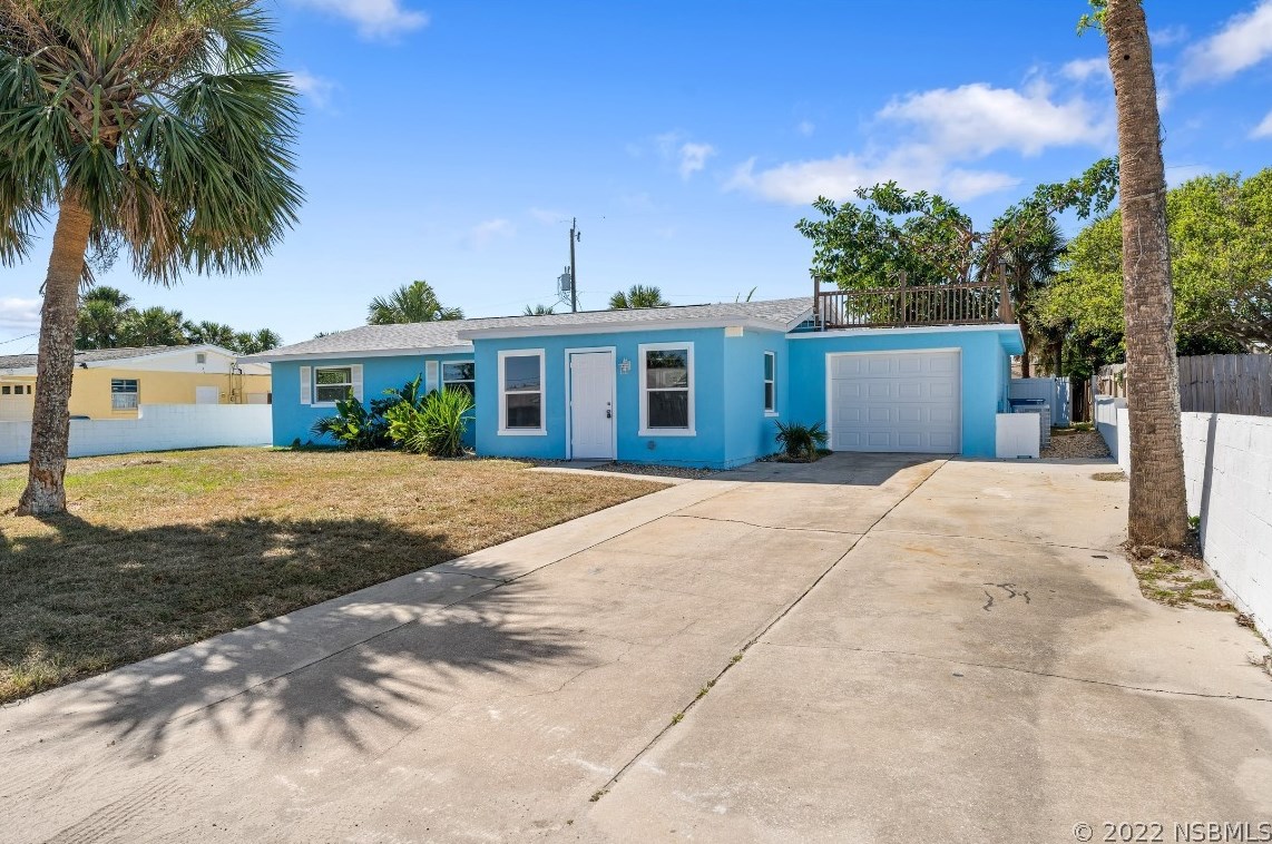 4612 Katy Dr, New Smyrna, FL 32169-4306