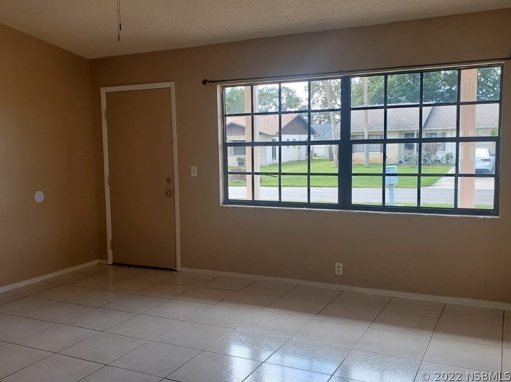 713 Egret Ct, Edgewater, FL 32141-4121
