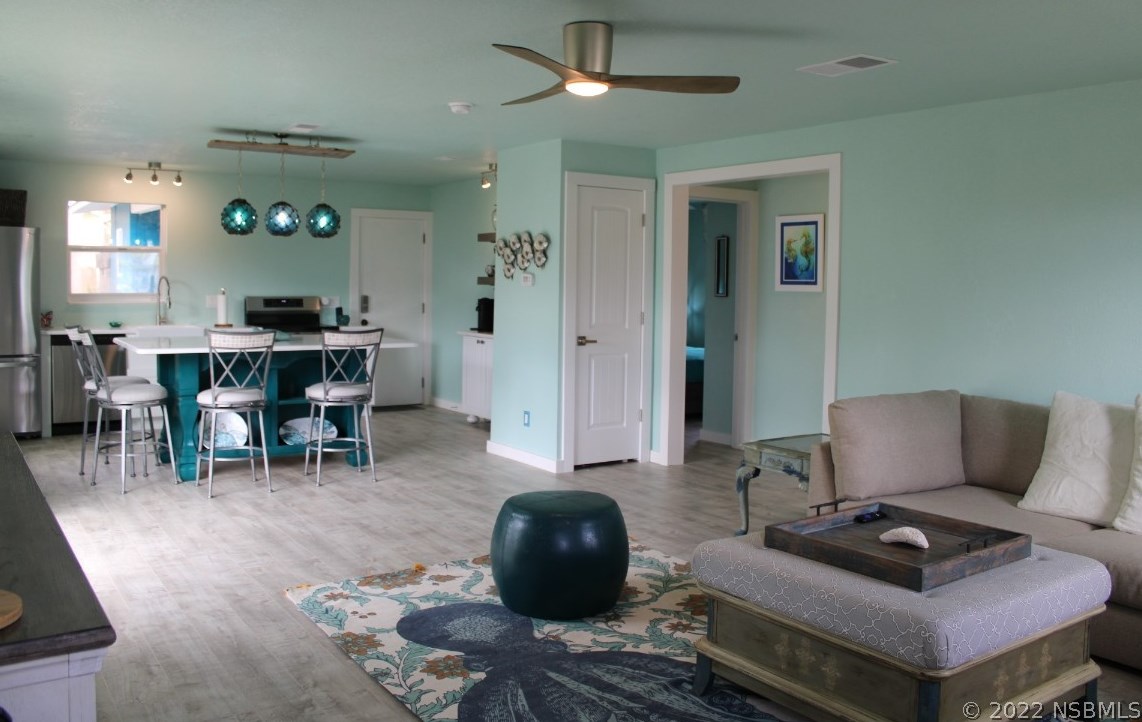 202 Cooper St, New Smyrna FL  32169-2512 exterior