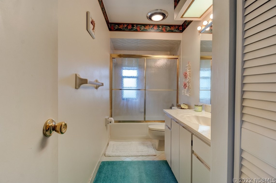 47 Fairway Cir, New Smyrna FL  32168-6342 exterior