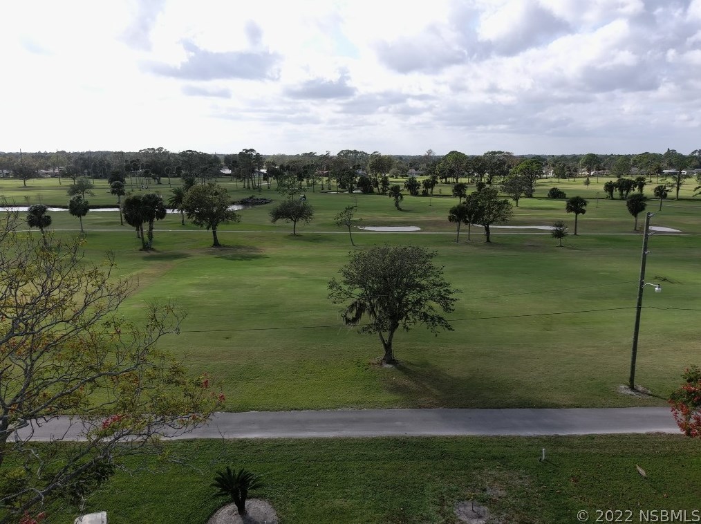 47 Fairway Cir, New Smyrna FL  32168-6342 exterior