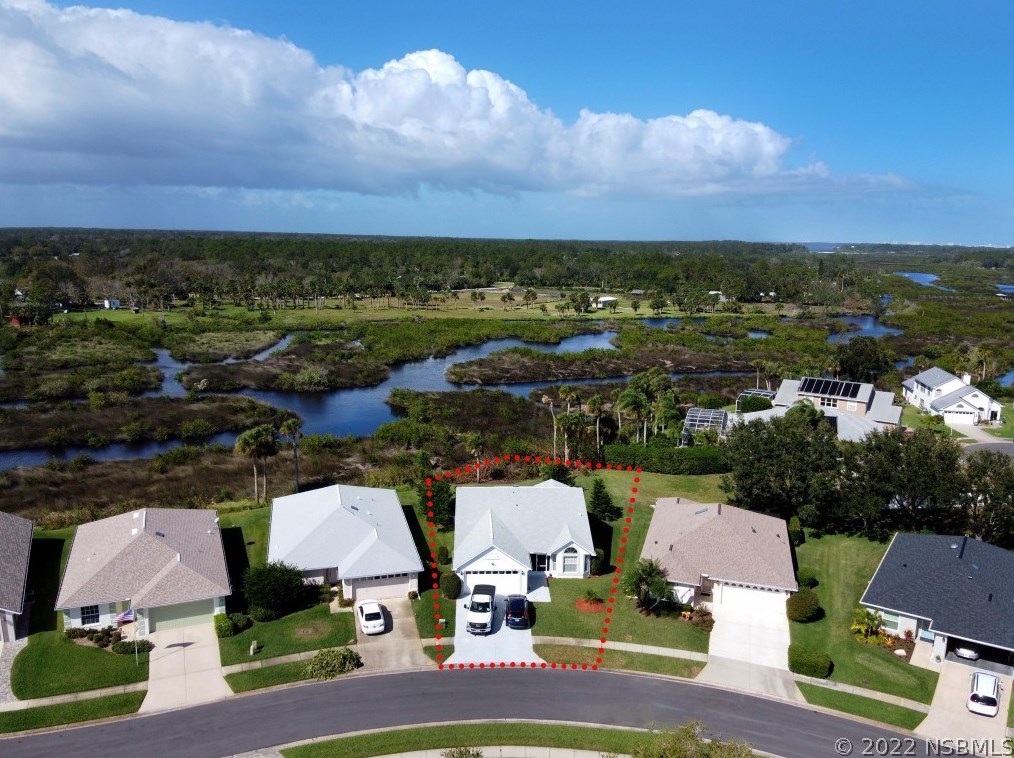 658 Wellesley Ct, New Smyrna, FL 32168-2106