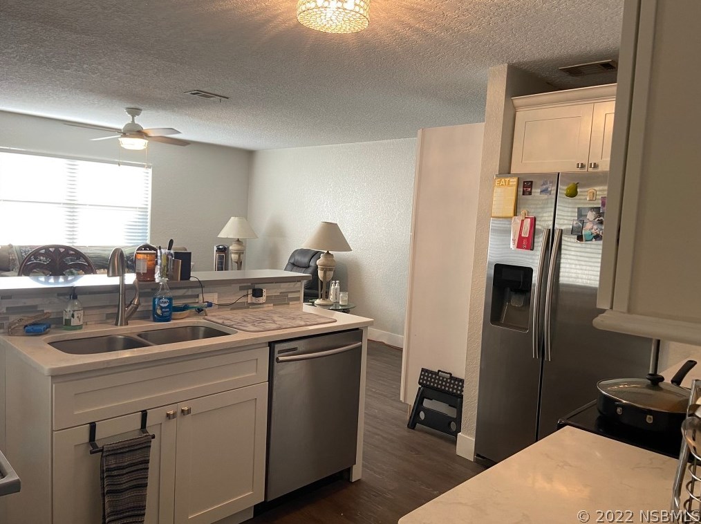 112 Orange Ave, Edgewater FL  32132-2712 exterior