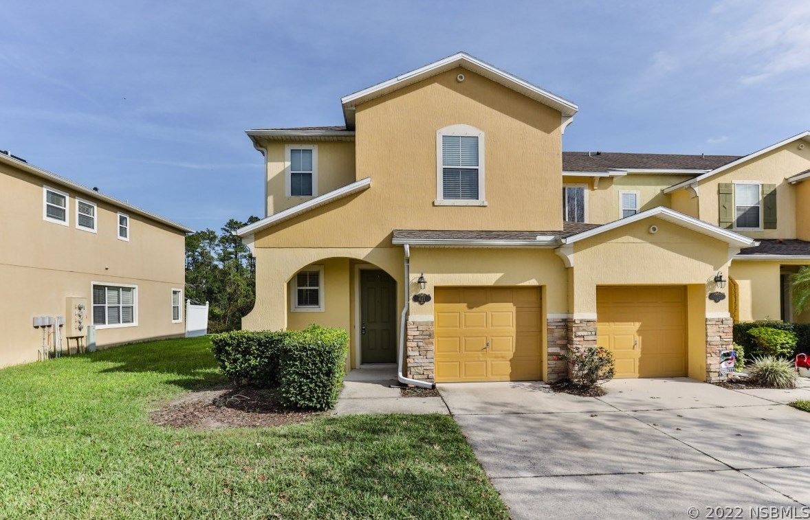 621 Mount Olympus Blvd, New Smyrna FL  32168-2421 exterior