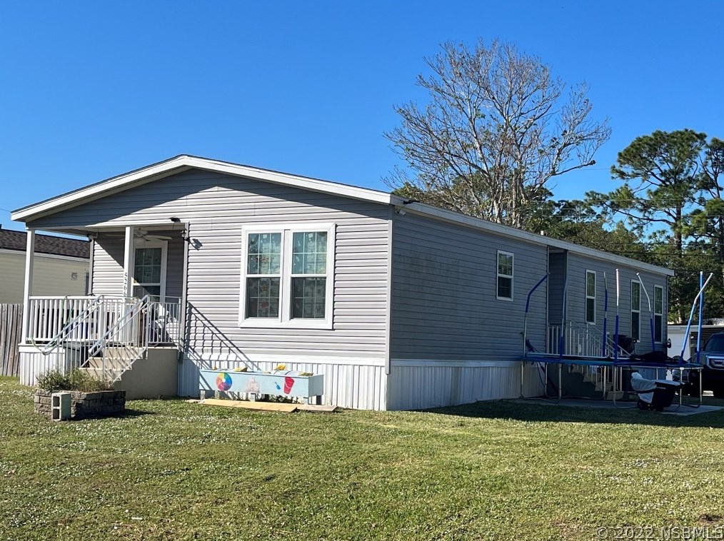 5266 Pineland Ave, Daytona Beach, FL 32127