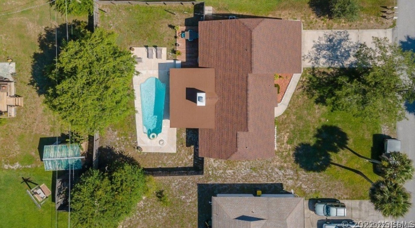1819 Juniper Dr, Edgewater, FL 32132