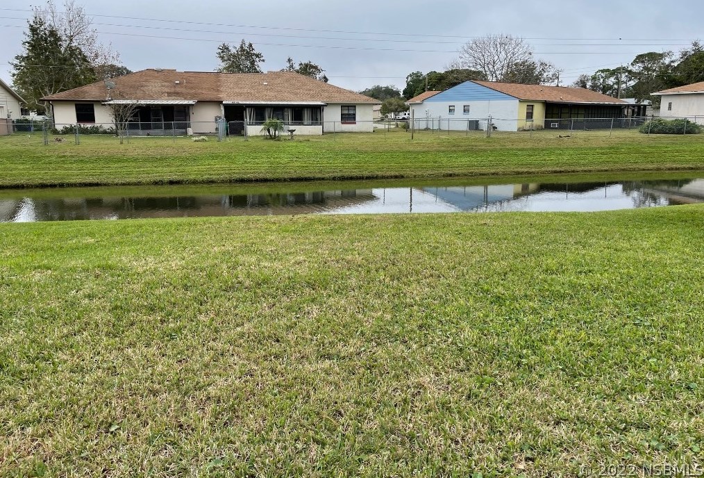 333 Mariners Gate Dr, Edgewater, FL 32141-8107