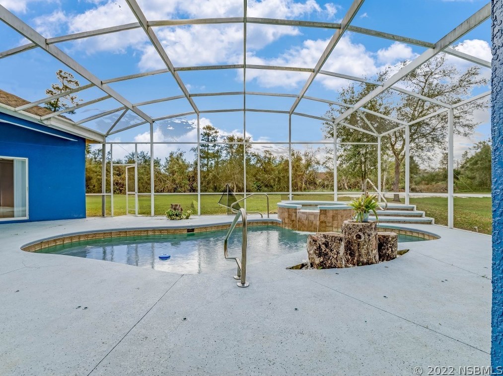 916 Florida Ave, Orange City FL  32763-8308 exterior