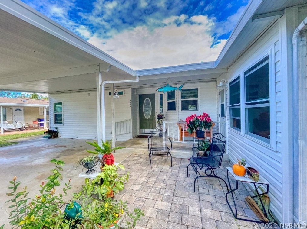 505 Sea Anchor Cir, Edgewater, FL 32141-5953