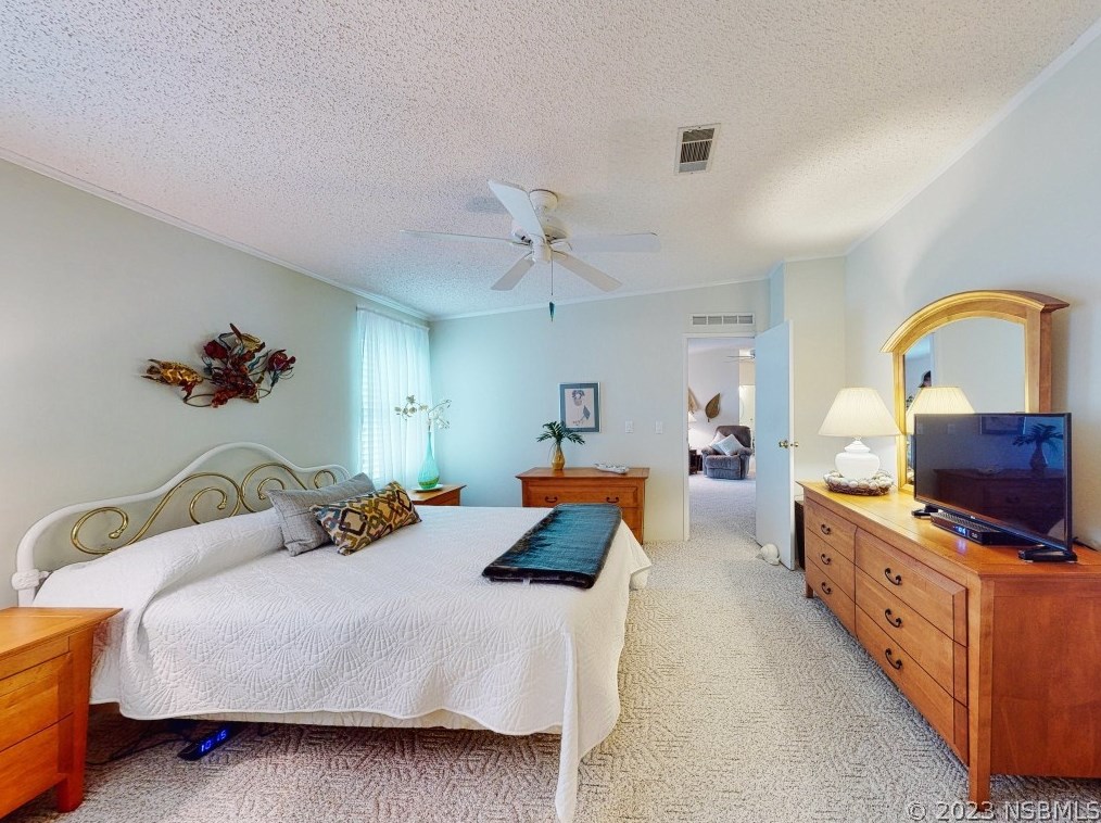 806 Starboard Ave, Edgewater FL  32141-5952 exterior