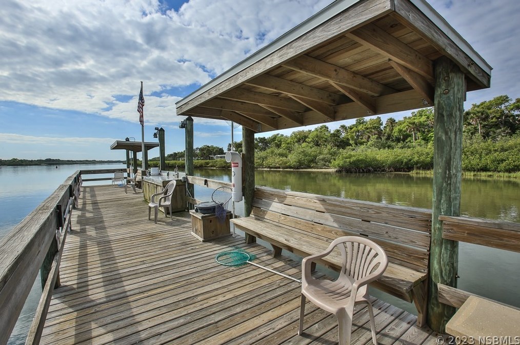 806 Starboard Ave, Edgewater FL  32141-5952 exterior