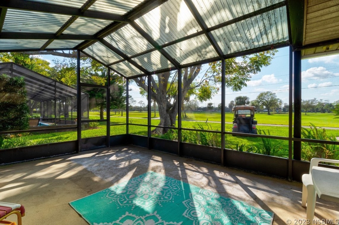 47 Fairway Cir, New Smyrna FL  32168-6342 exterior