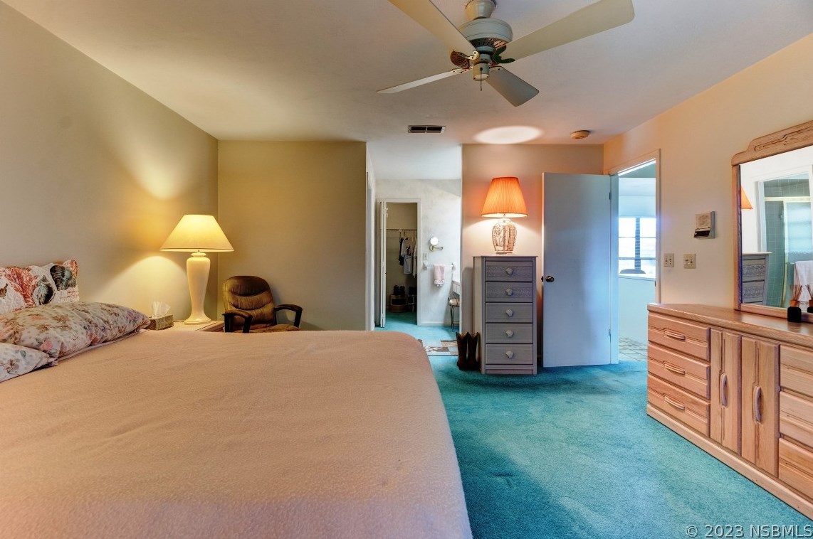 47 Fairway Cir, New Smyrna FL  32168-6342 exterior