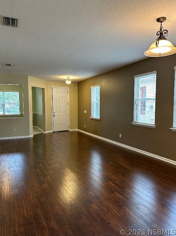 627 Aeolian Dr, New Smyrna, FL 32168