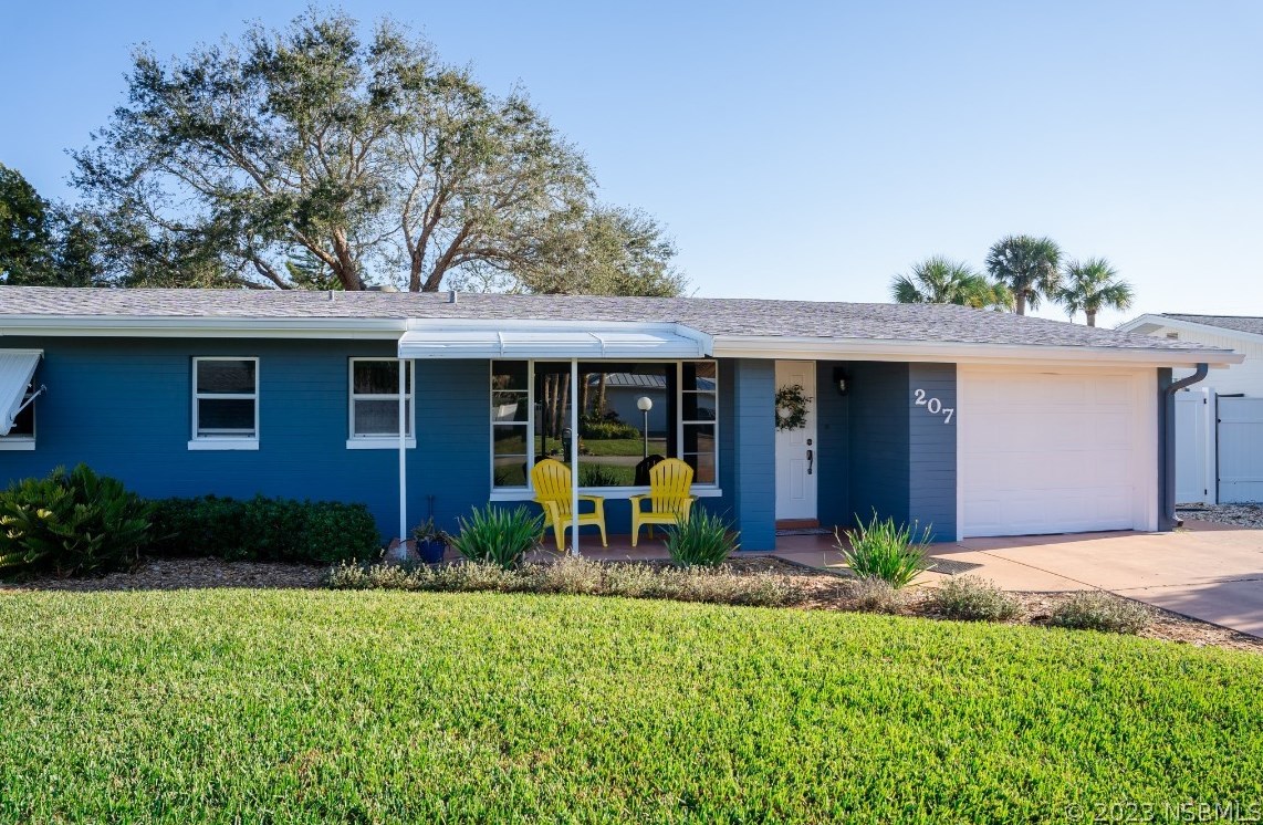 207 Saludo St, New Smyrna, FL 32169-5214