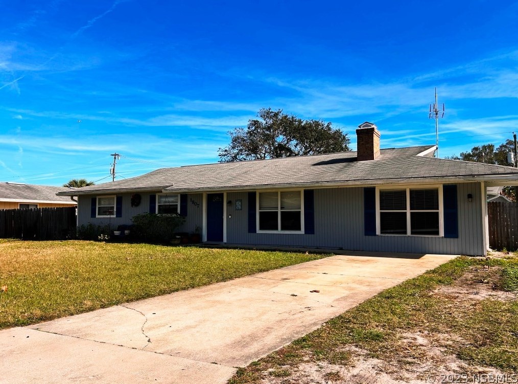 1807 Willow Oak Dr, Edgewater, FL 32132